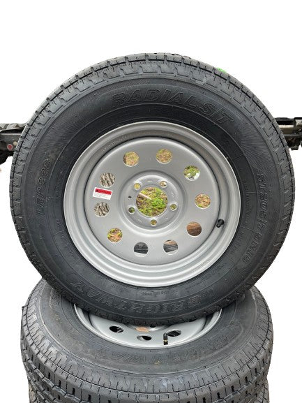 Trailer Tire & Wheel 205/75R-15 Silver Mod 5 on 4.5"